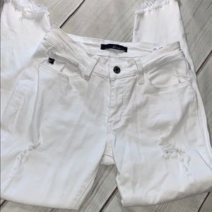 KanCan White distressed Denim Jeans